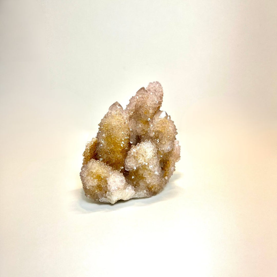 The Science Behind the Beauty: Understanding the Allure of Spirit Quartz - Mineral Manor